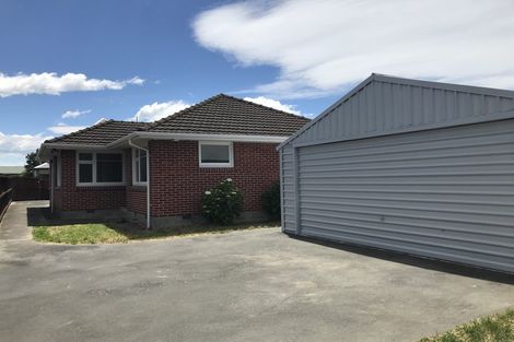 Photo of property in 122 Maidstone Road, Ilam, Christchurch, 8041