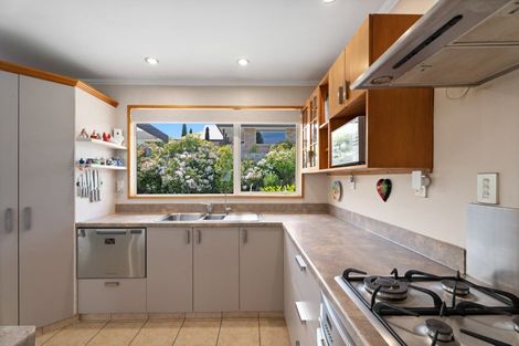 Photo of property in 1 Totara Terrace, Wanaka, 9305