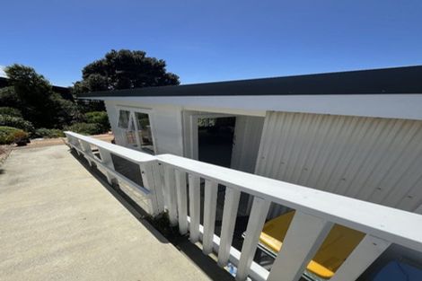 Photo of property in 2 Taupo Crescent, Plimmerton, Porirua, 5026