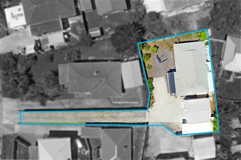 Photo of property in 42a Farwood Drive, Henderson, Auckland, 0612