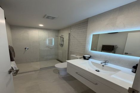 Photo of property in 9 Tieke Lane, Massey, Auckland, 0614