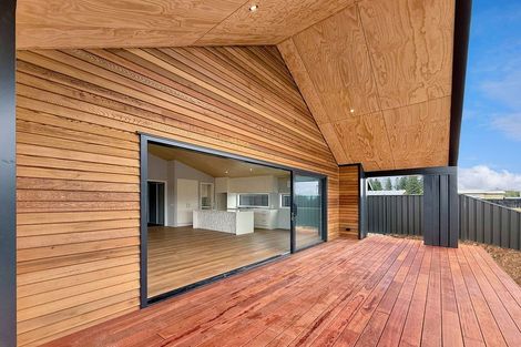 Photo of property in 21 Ohau Road, Twizel, 7901