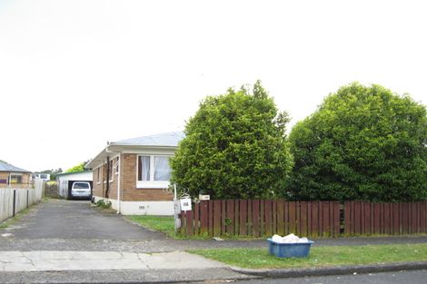 Photo of property in 15 Russell Avenue, Pukekohe, 2120