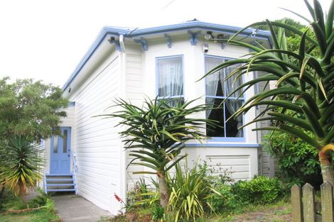 Photo of property in 81 Stanley Street, Berhampore, Wellington, 6023