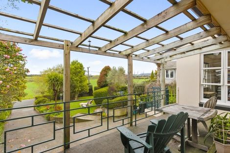 Photo of property in 79 Kawiu Road, Levin, 5510