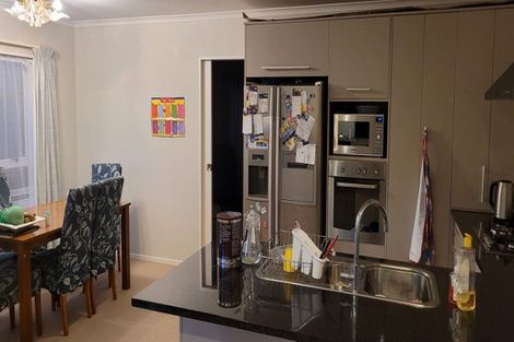 Photo of property in 4 Stamford Crescent, Flat Bush, Auckland, 2019
