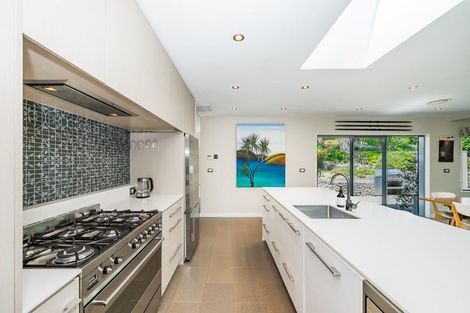 Photo of property in 4 Ferndale Drive, Waikanae, 5036