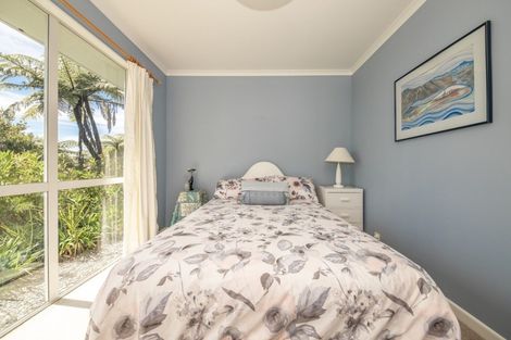 Photo of property in 17 Fairburn Place, Charleston, Cape Foulwind, 7892