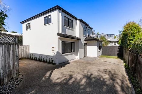 Photo of property in 2/34 Selwyn Crescent, Forrest Hill, Auckland, 0620