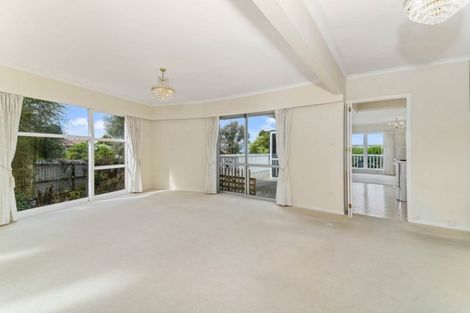 Photo of property in 33 Roosevelt Road, Western Heights, Rotorua, 3015