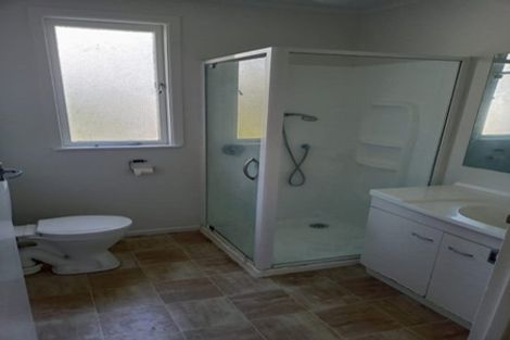 Photo of property in 40 Roseberry Avenue, Birkenhead, Auckland, 0626