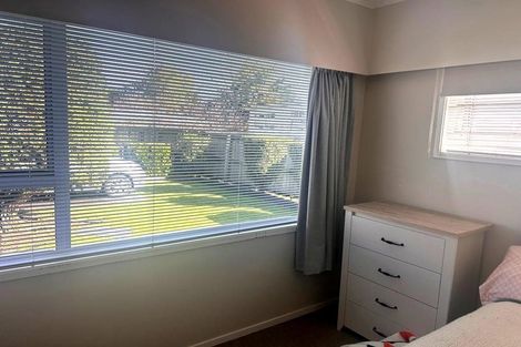 Photo of property in 1/126 Clevedon Road, Papakura, 2110