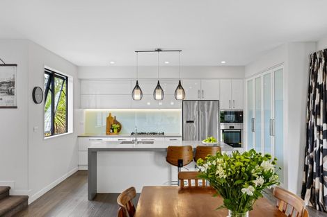 Photo of property in 15 Javelin Close, Gulf Harbour, Whangaparaoa, 0930