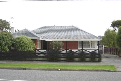 Photo of property in 46 Horoeka Street, Stokes Valley, Lower Hutt, 5019