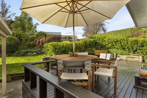 Photo of property in 32 Tararua Street, Pahiatua, 4910