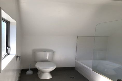 Photo of property in 5/12 Agra Crescent, Khandallah, Wellington, 6035