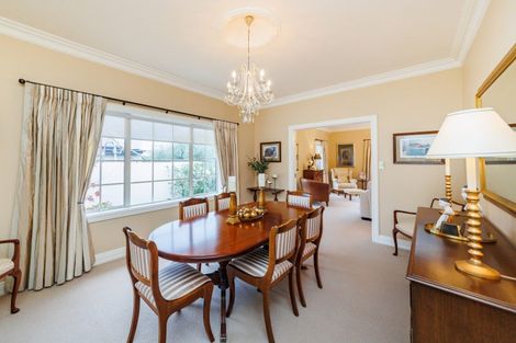 Photo of property in 35 Cashmere Drive, Fitzherbert, Palmerston North, 4410