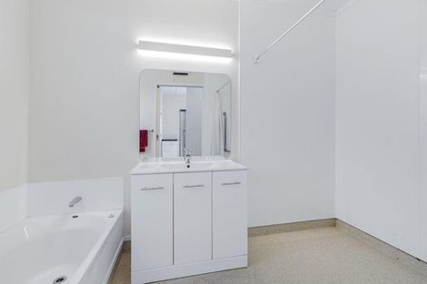 Photo of property in 27 Maitland Street, Frankton, Hamilton, 3204