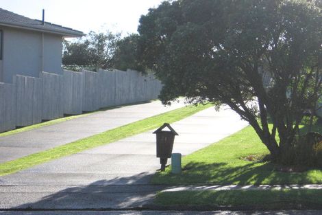 Photo of property in 21 Bramley Drive, Farm Cove, Auckland, 2012