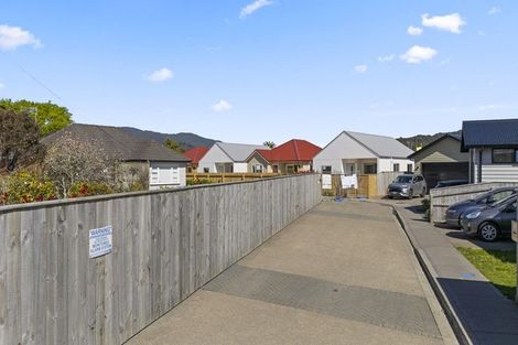 Photo of property in 4/5 Westminster Road, Wainuiomata, Lower Hutt, 5014