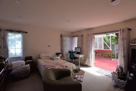 Photo of property in 1 Princess Maria Place, Massey, Auckland, 0614
