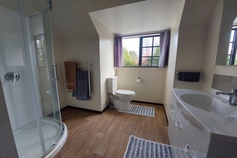 Photo of property in 33 Railway Terrace, Ohau, Levin, 5570