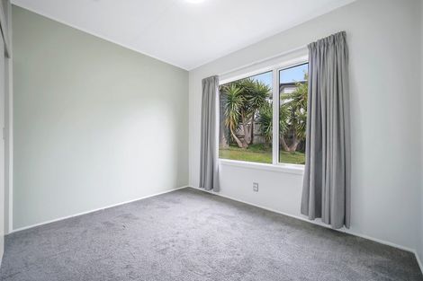 Photo of property in 30 Malvina Place, Bucklands Beach, Auckland, 2014