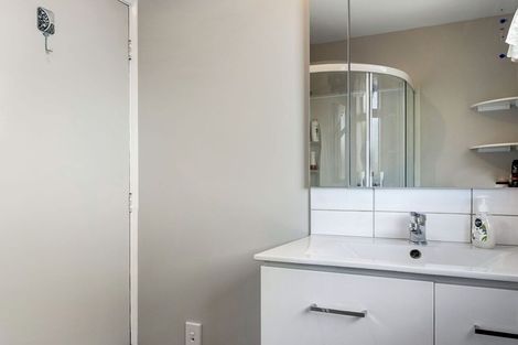 Photo of property in 4 Janet Street, Upper Riccarton, Christchurch, 8041