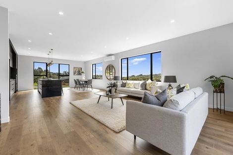 Photo of property in 27 Mahi Road, Helensville, 0800