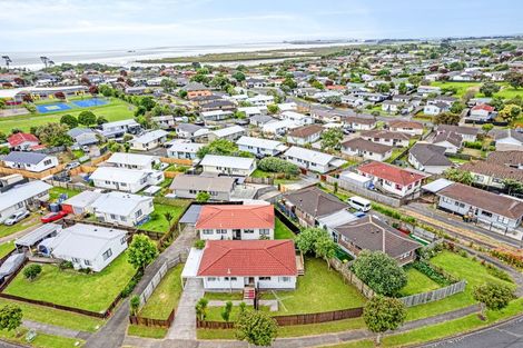 Photo of property in 1/24 Kennington Drive, Clendon Park, Auckland, 2103