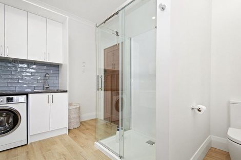 Photo of property in 7 Lawrence Street, Newtown, Wellington, 6021