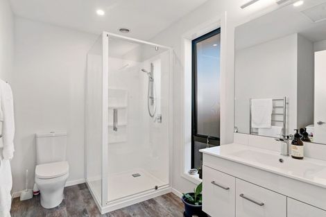 Photo of property in 8 Magpie Place, Lake Hawea, Wanaka, 9382