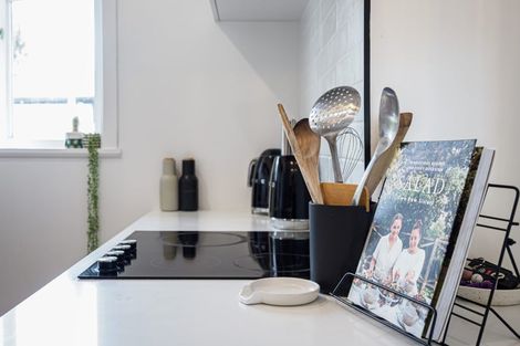 Photo of property in 72 Campbell Street, Leamington, Cambridge, 3432