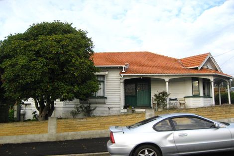 Photo of property in 1 Hazel Avenue, Caversham, Dunedin, 9012