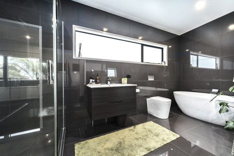 Photo of property in 239 Metcalfe Road, Ranui, Auckland, 0612