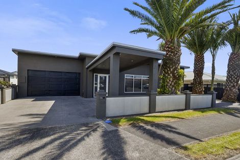 Photo of property in 150 Carrington Street, Lower Vogeltown, New Plymouth, 4310