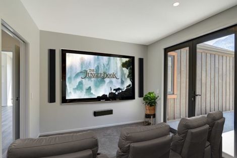 Photo of property in 16 Kinross Lane, Jacks Point, Queenstown, 9371