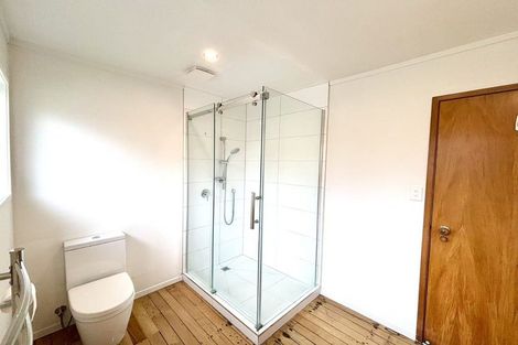 Photo of property in 47 Sturges Road, Henderson, Auckland, 0612