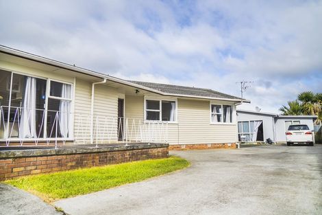 Photo of property in 12 Kohinoor Avenue, Mangere, Auckland, 2022