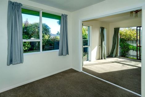 Photo of property in 2/34 Pinewood Avenue, North New Brighton, Christchurch, 8083