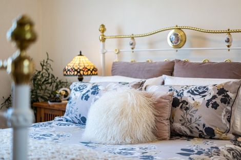 Photo of property in 90 Omapere Street, Whitby, Porirua, 5024