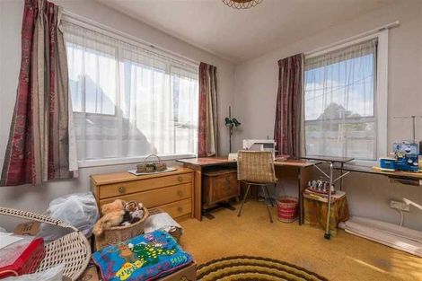 Photo of property in 142 Springs Road, Hornby, Christchurch, 8042