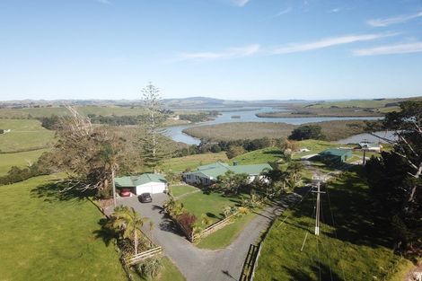 Photo of property in 213 Run Road, Wharehine, Wellsford, 0977