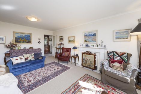 Photo of property in 75 Lyndhurst Street, Takaro, Palmerston North, 4412
