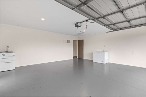 Photo of property in 28 Carroll Place, Owhata, Rotorua, 3010