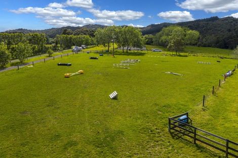 Photo of property in 247 Ararimu Valley Road, Helensville, Waimauku, 0882