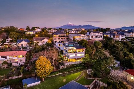 Photo of property in 370b Devon Street West, Lynmouth, New Plymouth, 4310