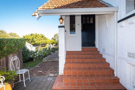 Photo of property in 7 Cobden Lane, Bluff Hill, Napier, 4110