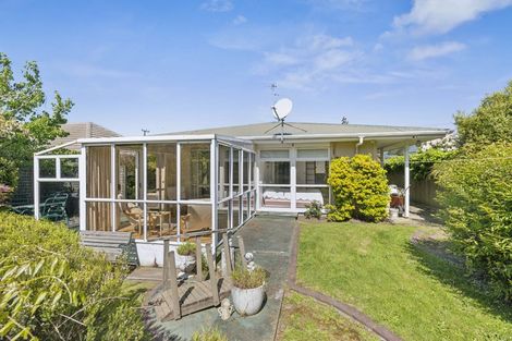 Photo of property in 35 Gray Avenue, Paraparaumu Beach, Paraparaumu, 5032
