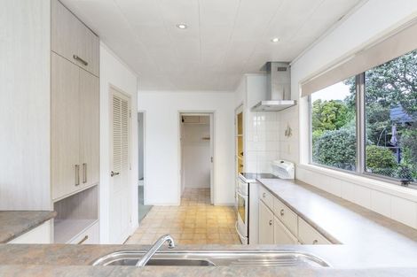 Photo of property in 25 Dobell Road, Stanmore Bay, Whangaparaoa, 0932